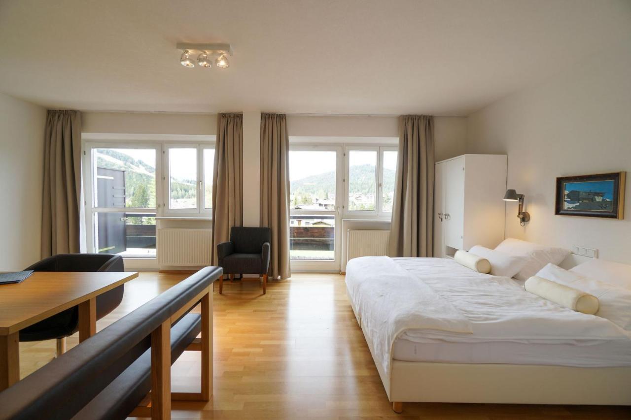 Hotel Berghof Seefeld in Tirol Eksteriør billede